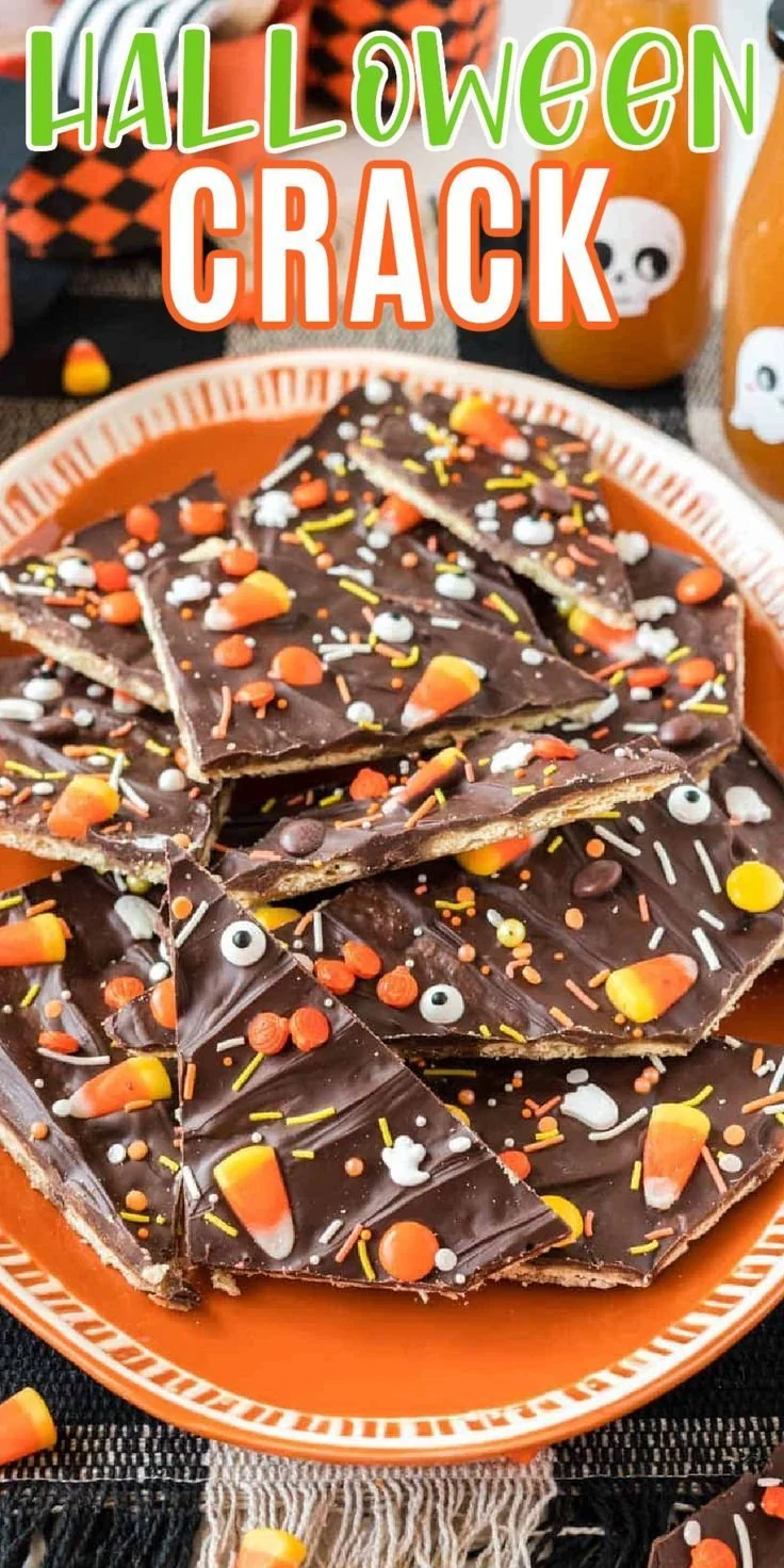 Delicious Halloween Crack recipe with sweet and salty flavors for Halloween.